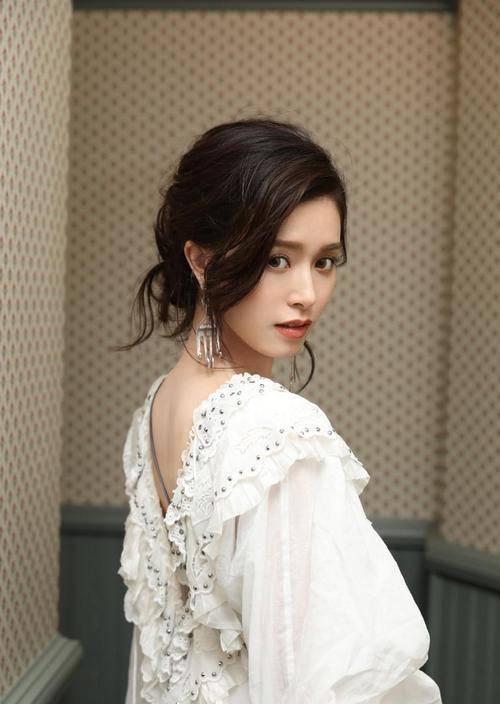 徐璐文咏珊最新爆料,揭秘娱乐圈不为人知的幕后故事 第3张 徐璐文咏珊最新爆料,揭秘娱乐圈不为人知的幕后故事 第3张